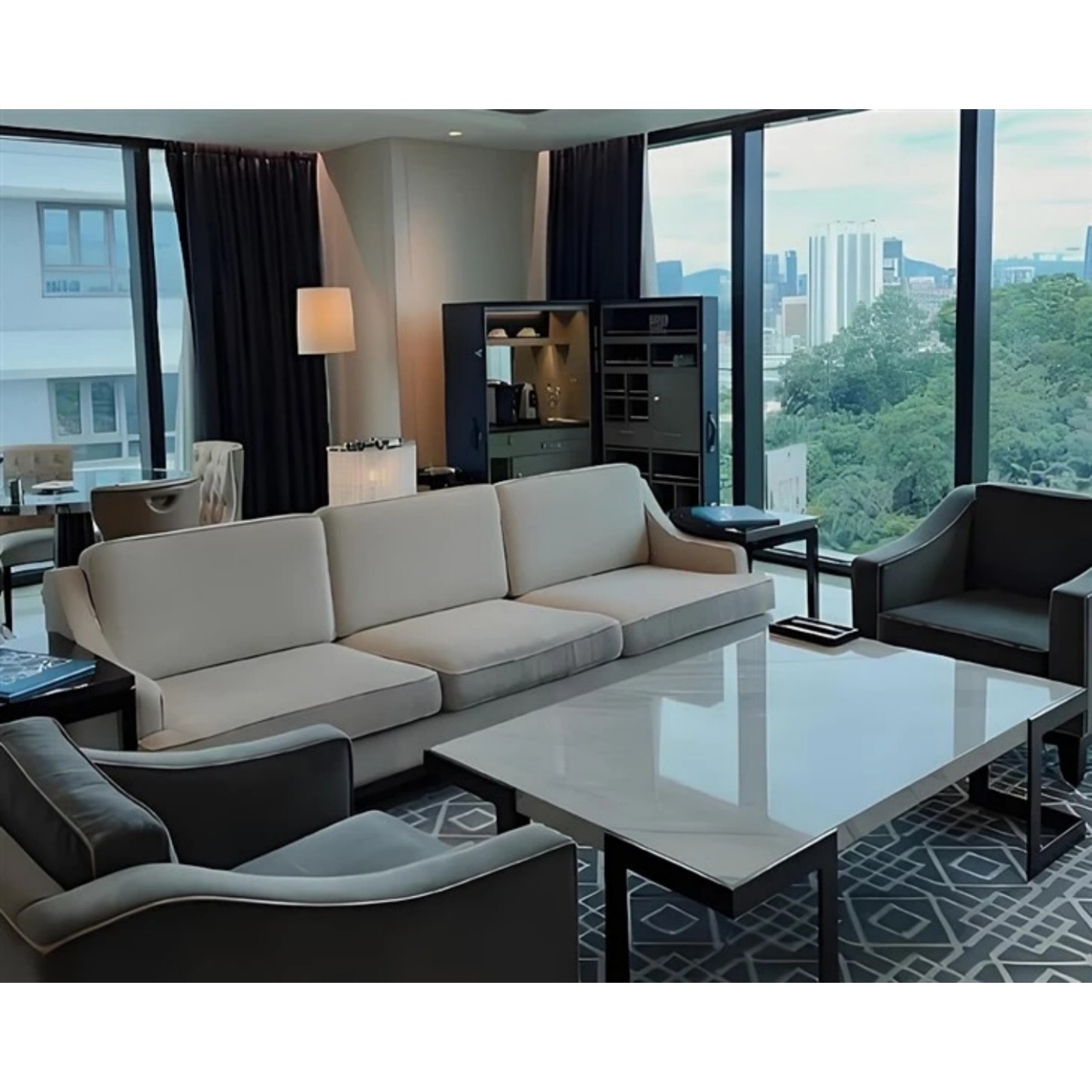 hotel-room-marble-table45919.jpg