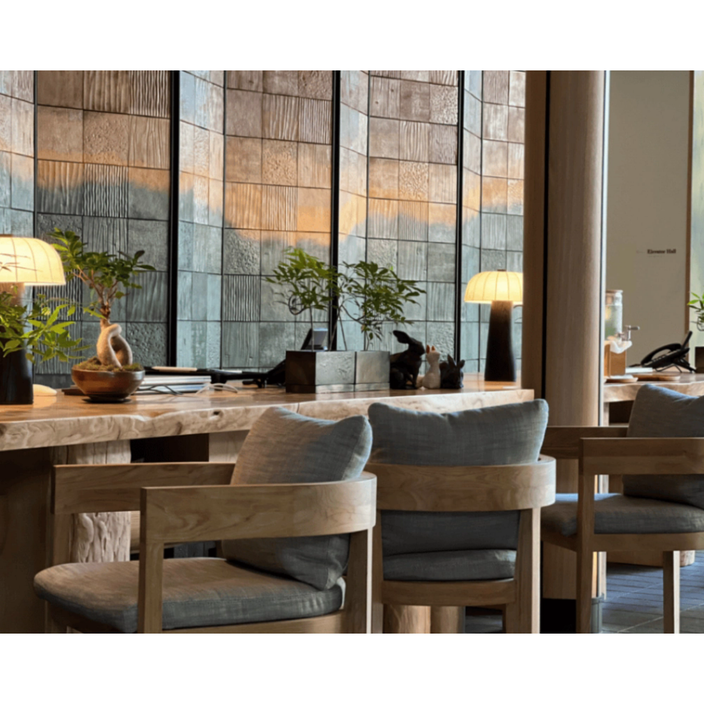 hotel-velvet-upholstered-chairf82f2.webp.png