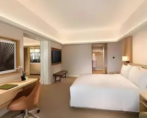 Custom Complete Hotel Guest Room Furniture with Bed Desk Wardrobe Bench