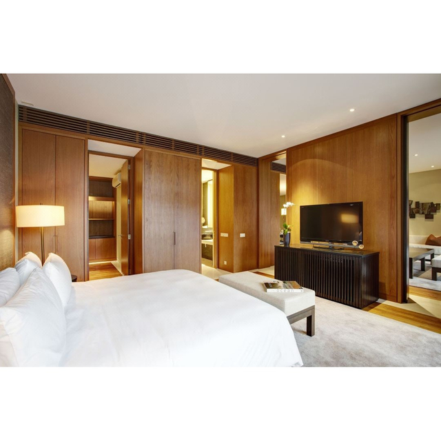 Natural Wood Tone Hotel Guest Room Full Furniture Customization