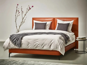 Luxury Orange Split Square Leather Solid Wood Upholstered Bed