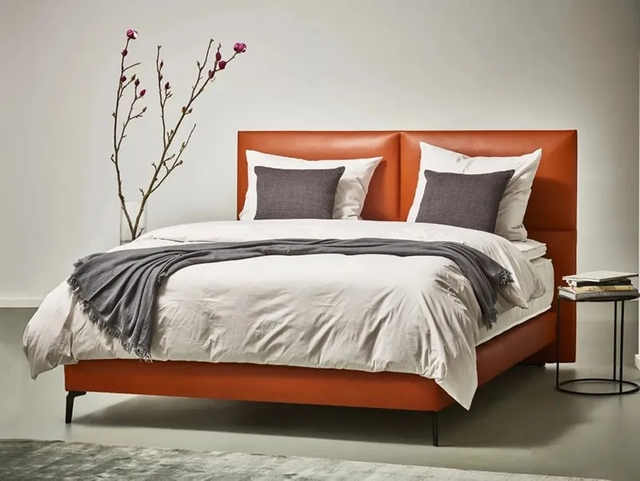 Luxury Orange Split Square Leather Solid Wood Upholstered Bed