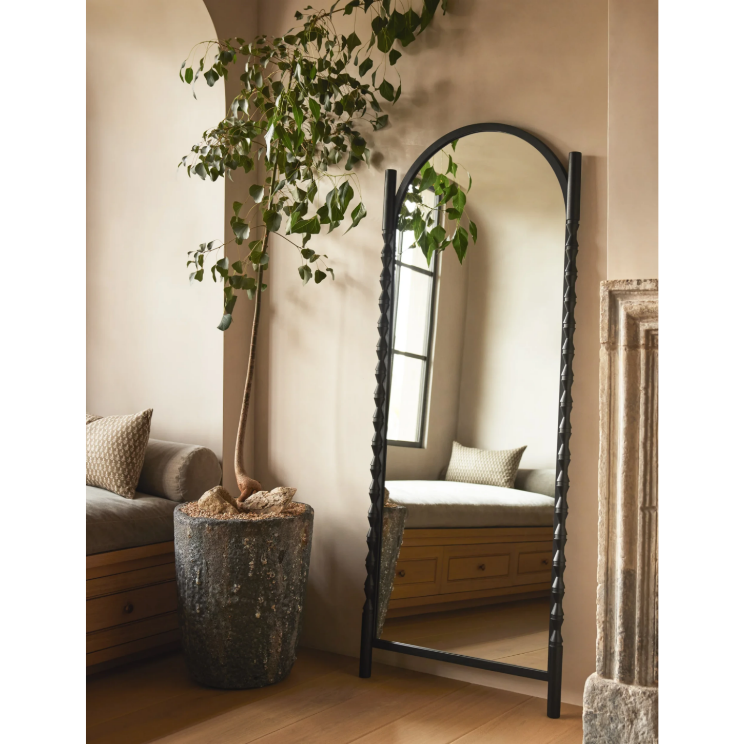 full-length-mirror2025052117250604eaf.webp.png
