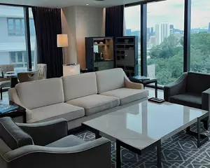 Five Star City Business Hotel VIP Suite Leather Sofa Combination with Natural Marble Coffee Table And Built-in Minibar Cabinet